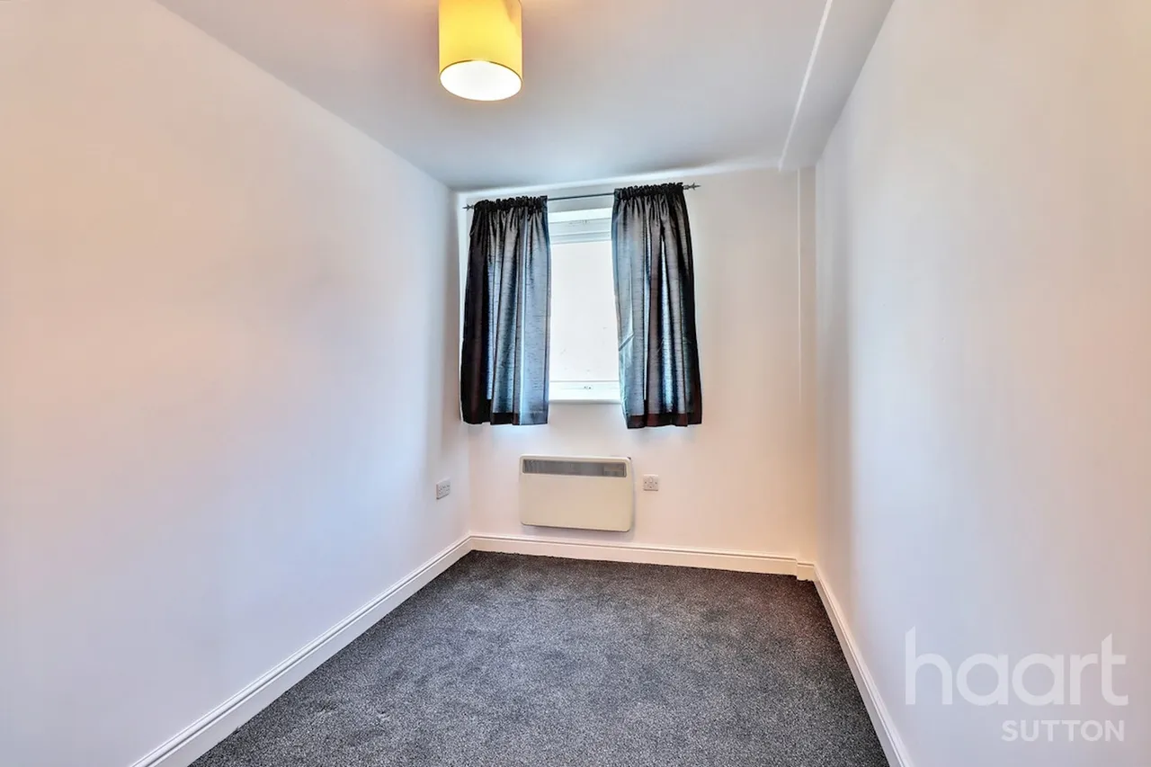 Station Approach, Epsom, KT19, photo 9