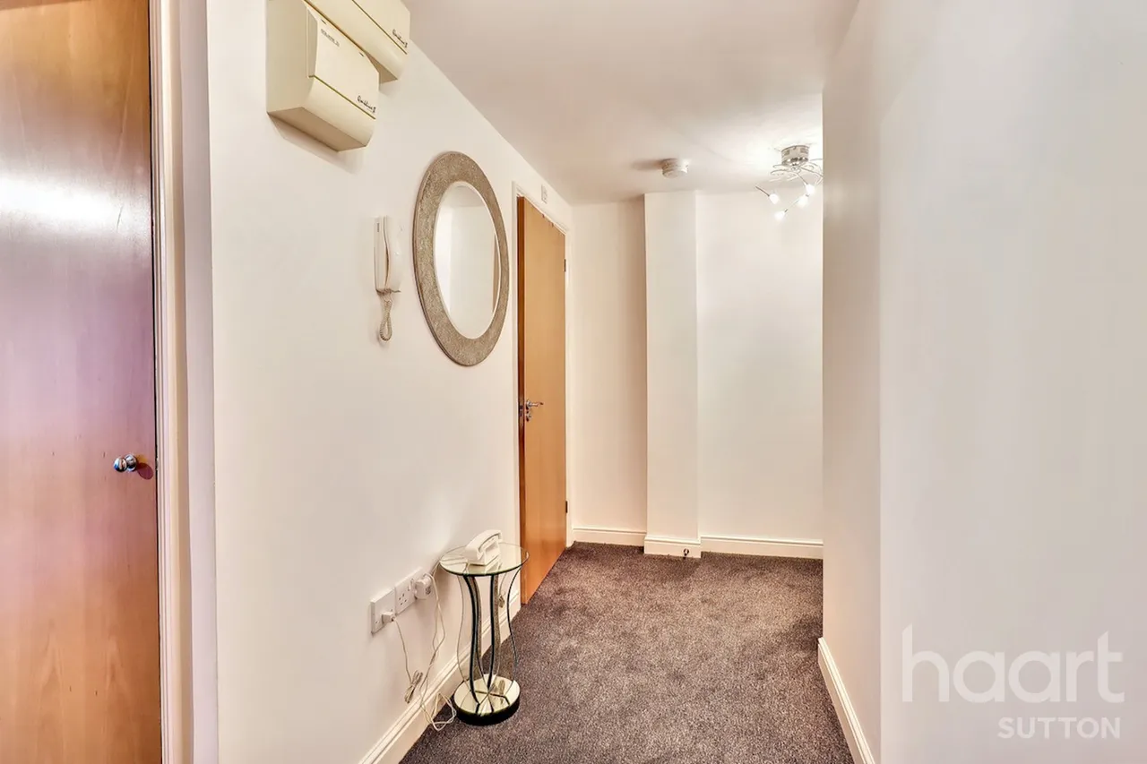 Station Approach, Epsom, KT19, photo 6