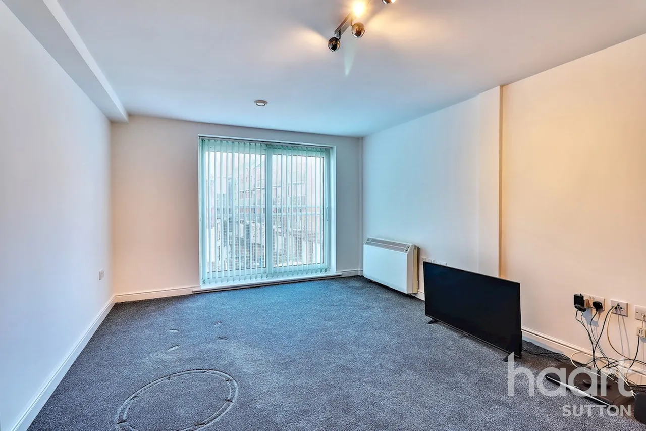 Station Approach, Epsom, KT19, photo 7