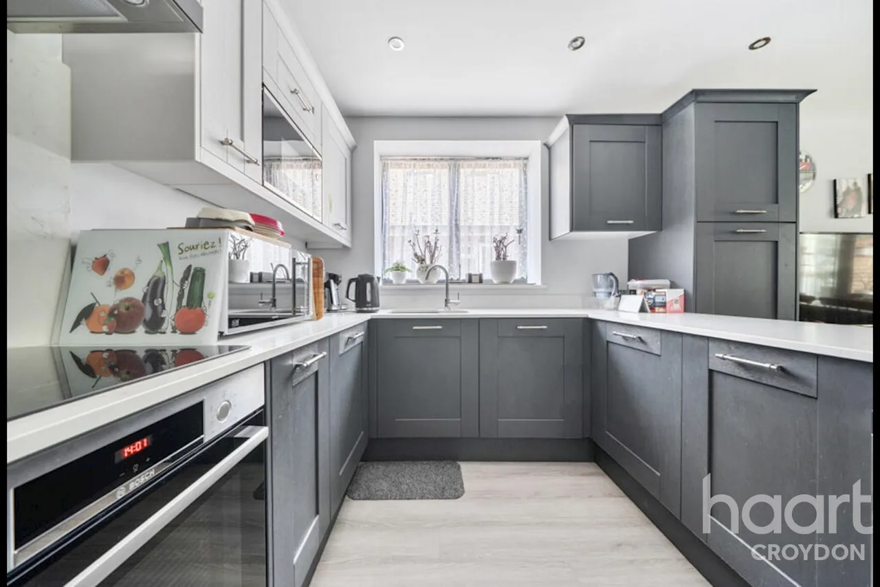 Foxley Lane, Purley, CR8, photo 5