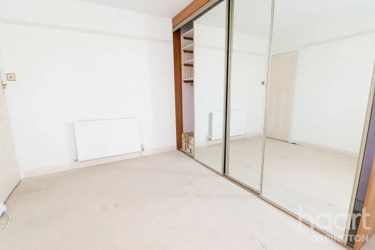 Perry Hall Close, Orpington, BR6, photo 8