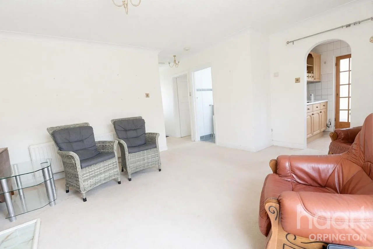 Perry Hall Close, Orpington, BR6, photo 6