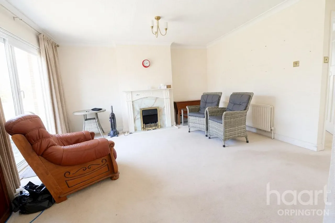 Perry Hall Close, Orpington, BR6, photo 5