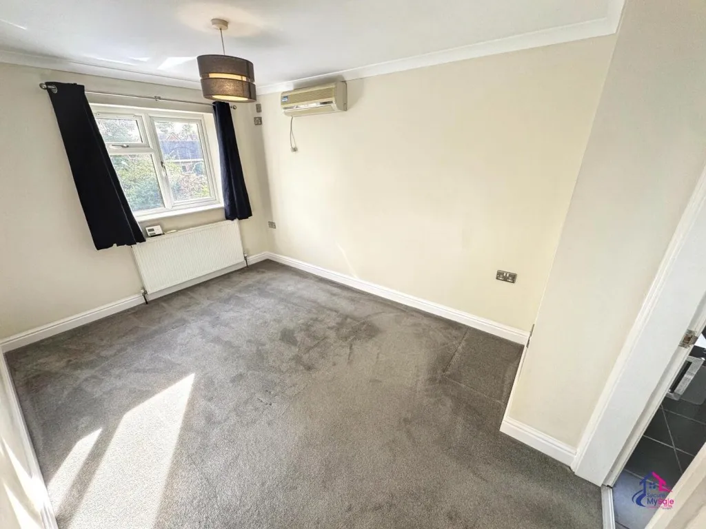Welfen Lane, Claypole, NG23, photo 7
