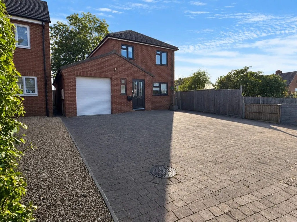 Welfen Lane, Claypole, NG23, photo 14