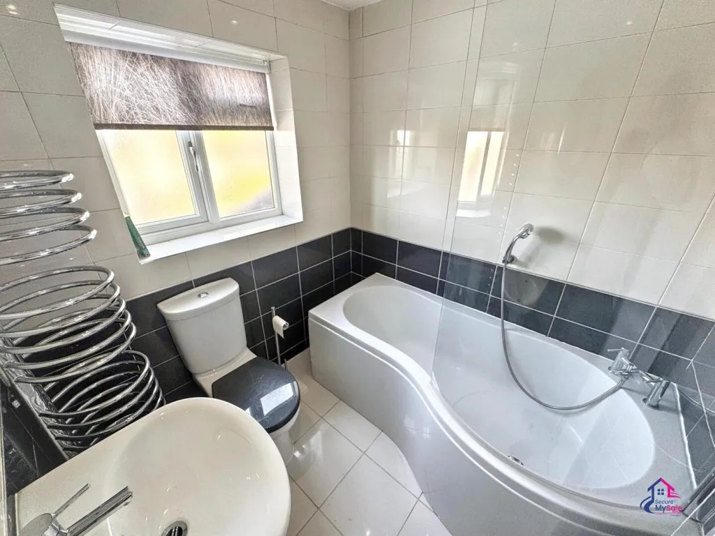 Welfen Lane, Claypole, NG23, photo 11