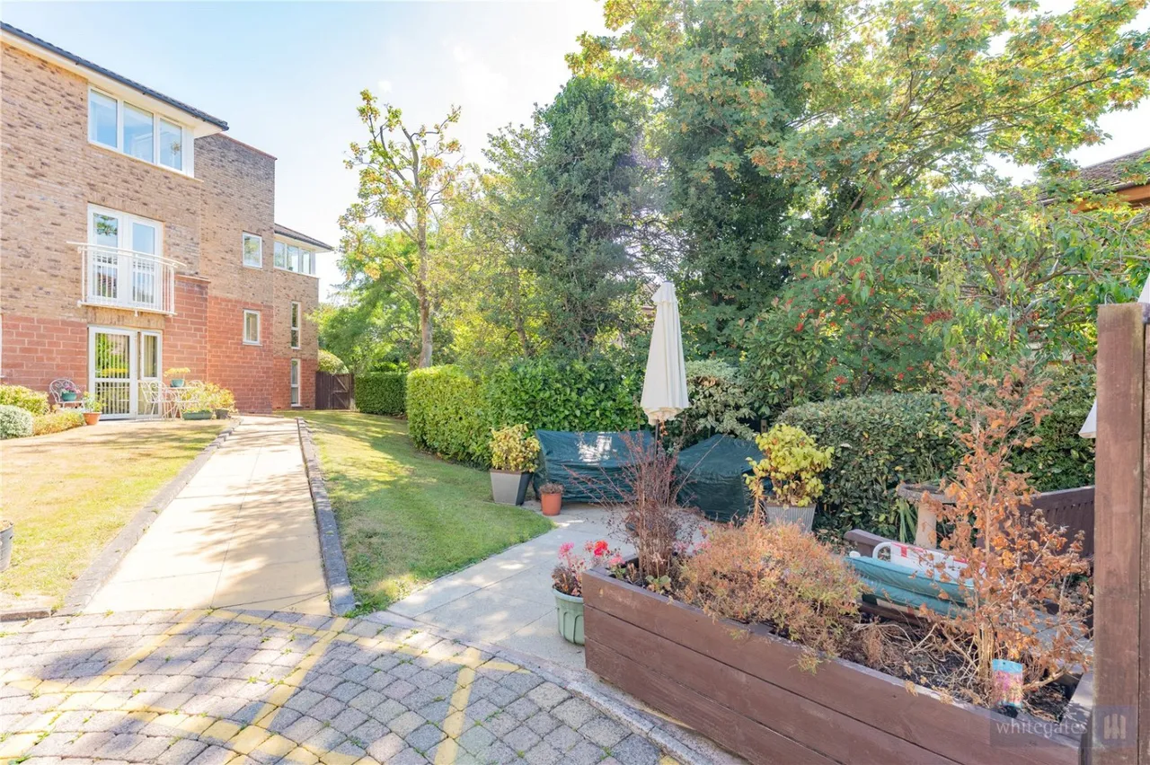 Twickenham Drive, Liverpool, L36, photo 13
