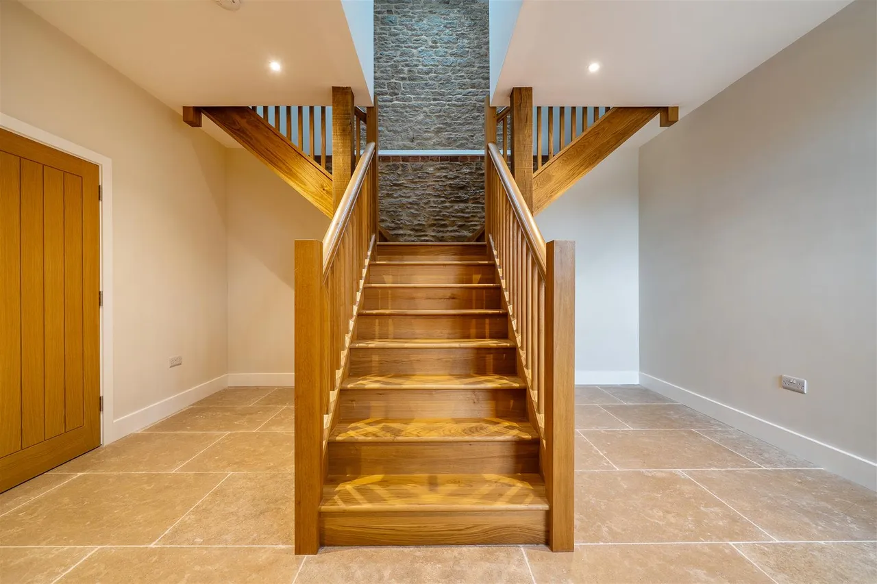 Stonehill Lane, Southmoor, OX13, photo 12
