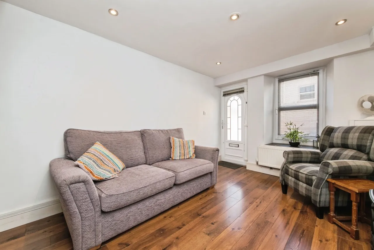 Pound Street, Exmouth, EX8, photo 10