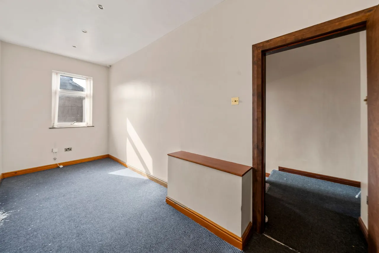Windermere Road, Leigh, WN7, photo 10