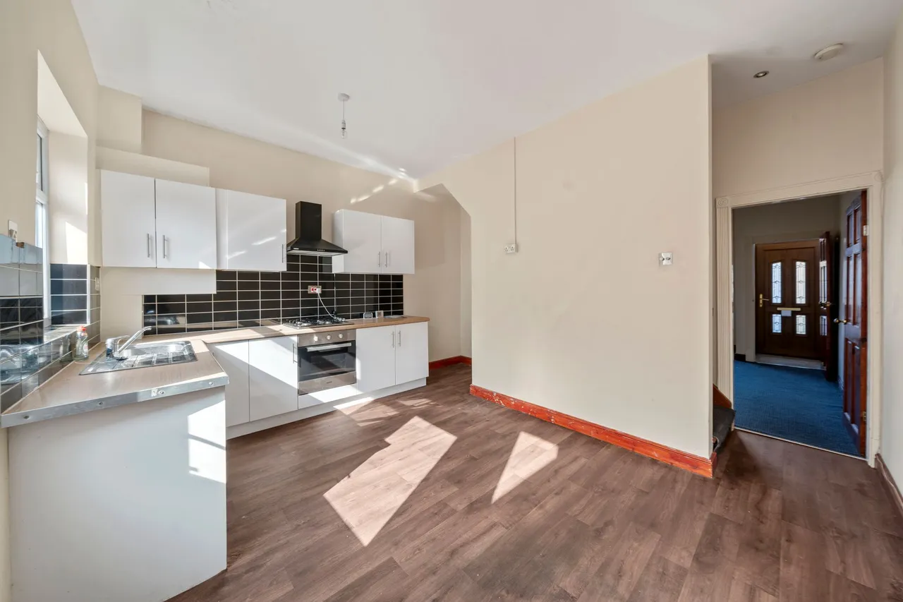 Windermere Road, Leigh, WN7, photo 5