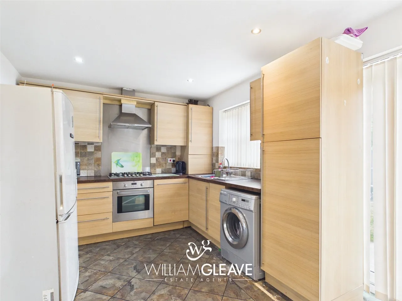 Alston Court, Bagillt, Flintshire, CH6 6HN, photo 4