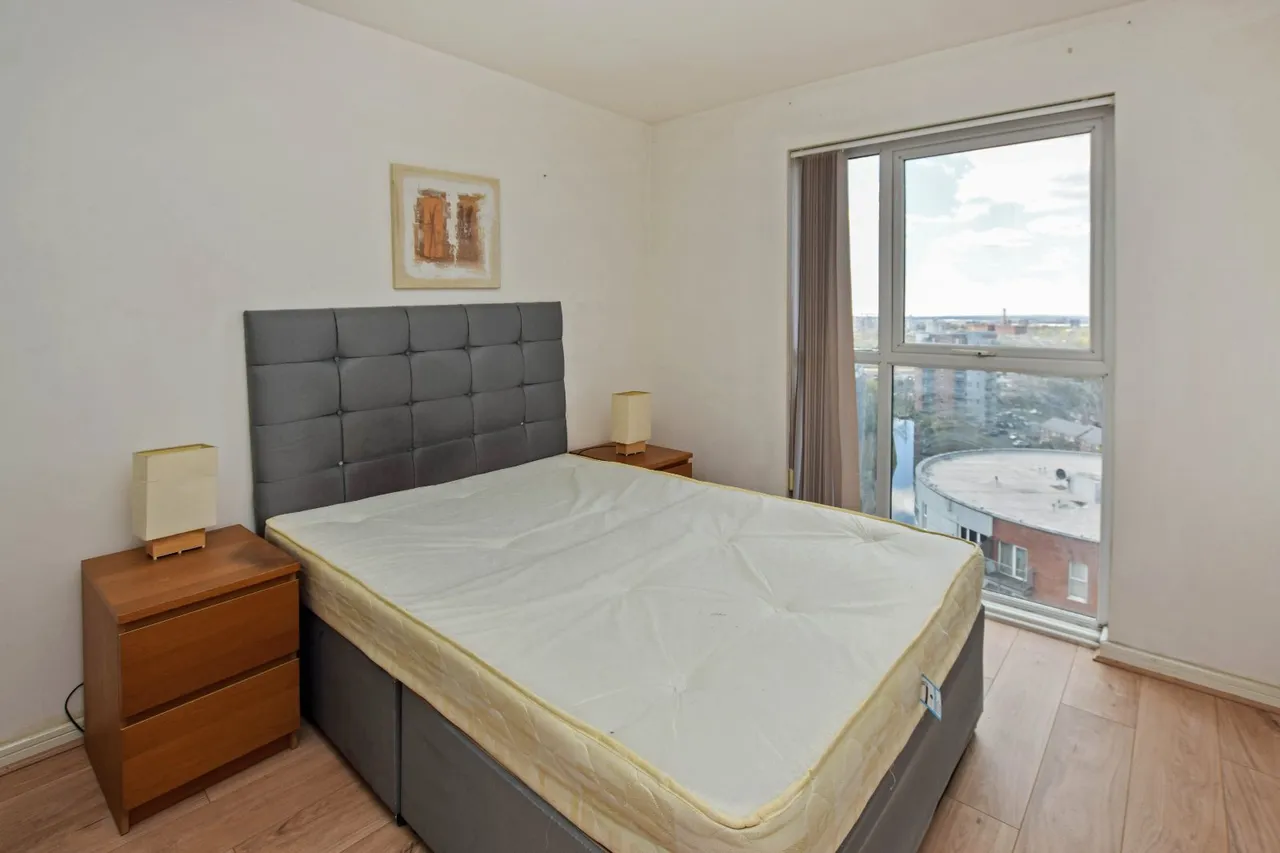 Stillwater Drive, Openshaw, M11, photo 6