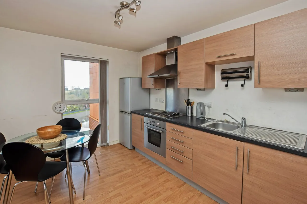 Stillwater Drive, Openshaw, M11, photo 5