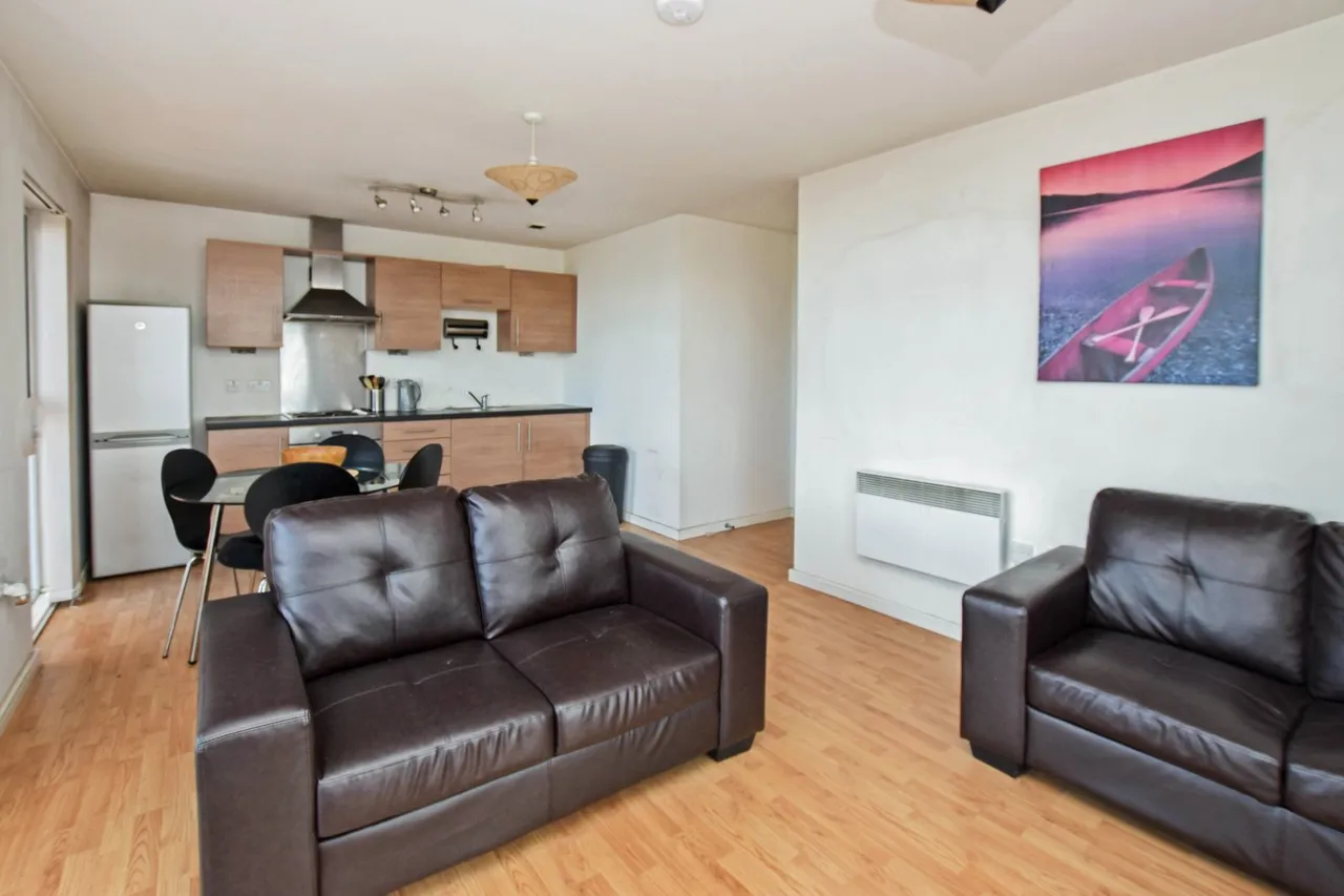 Stillwater Drive, Openshaw, M11, photo 4