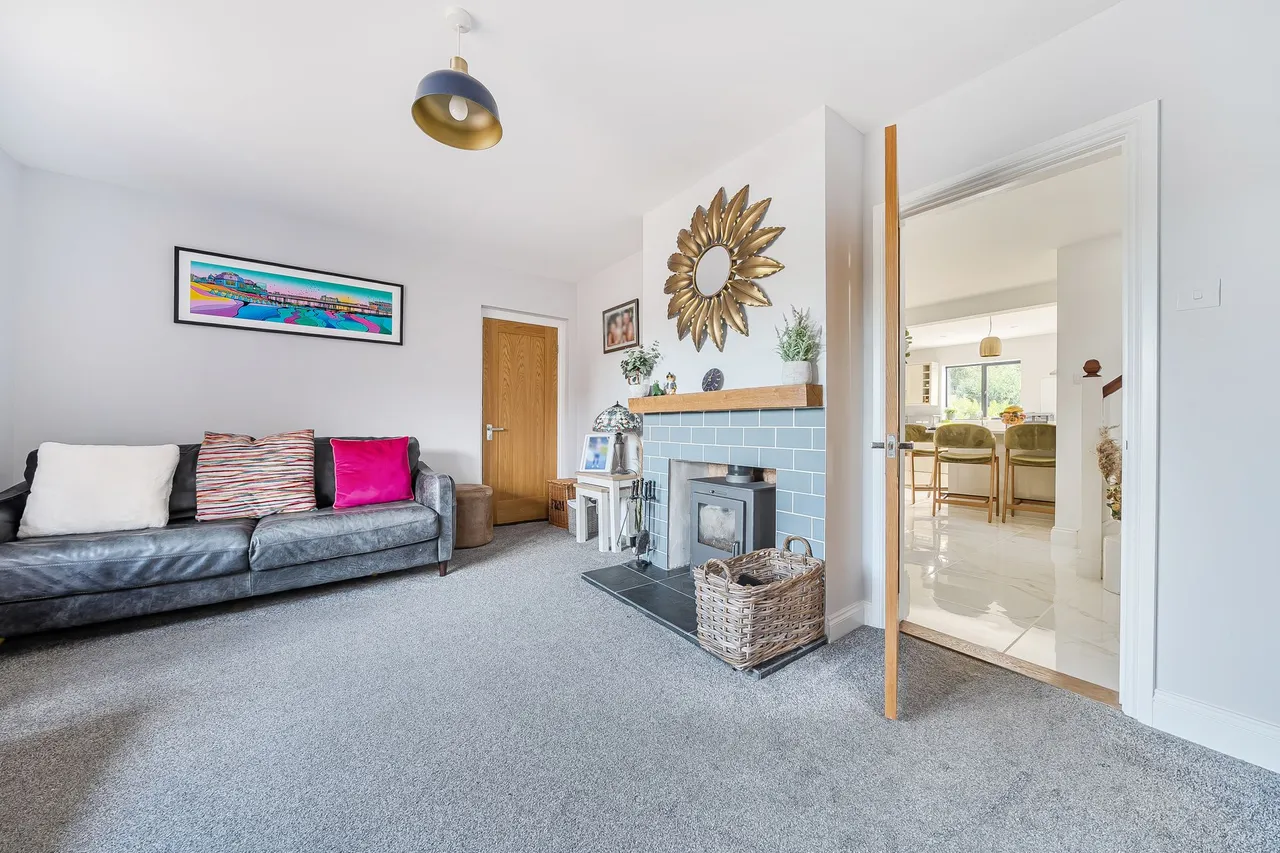 Pulborough Road, Storrington, RH20, photo 3
