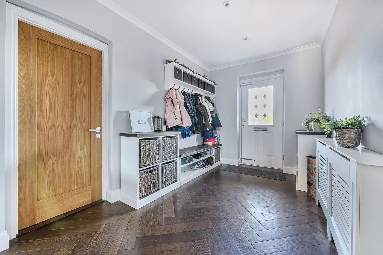 Pulborough Road, Storrington, RH20, photo 5