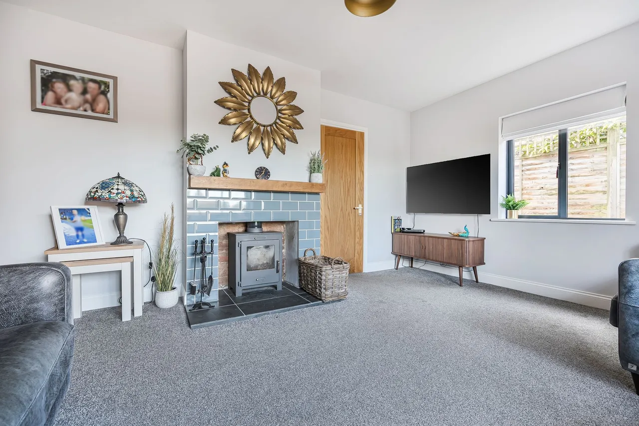 Pulborough Road, Storrington, RH20, photo 13