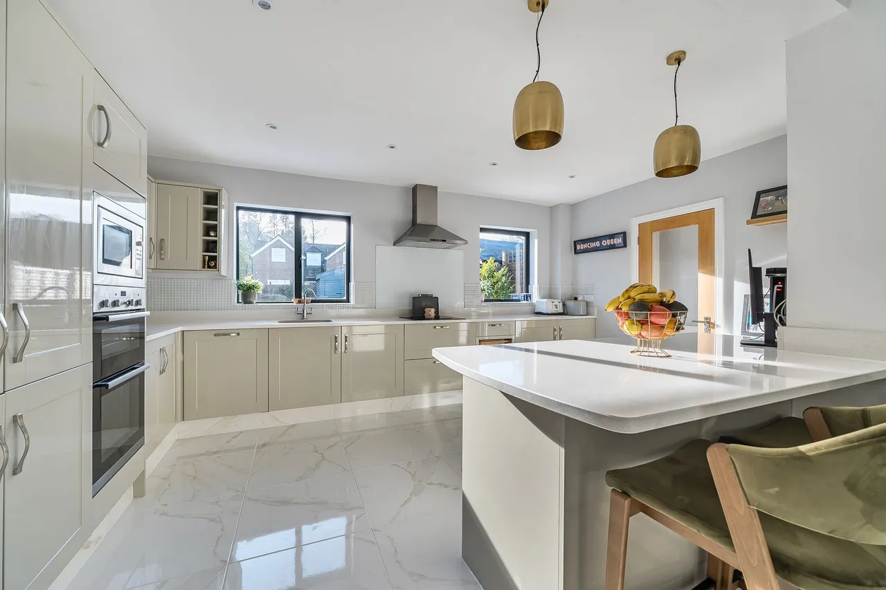 Pulborough Road, Storrington, RH20, photo 9