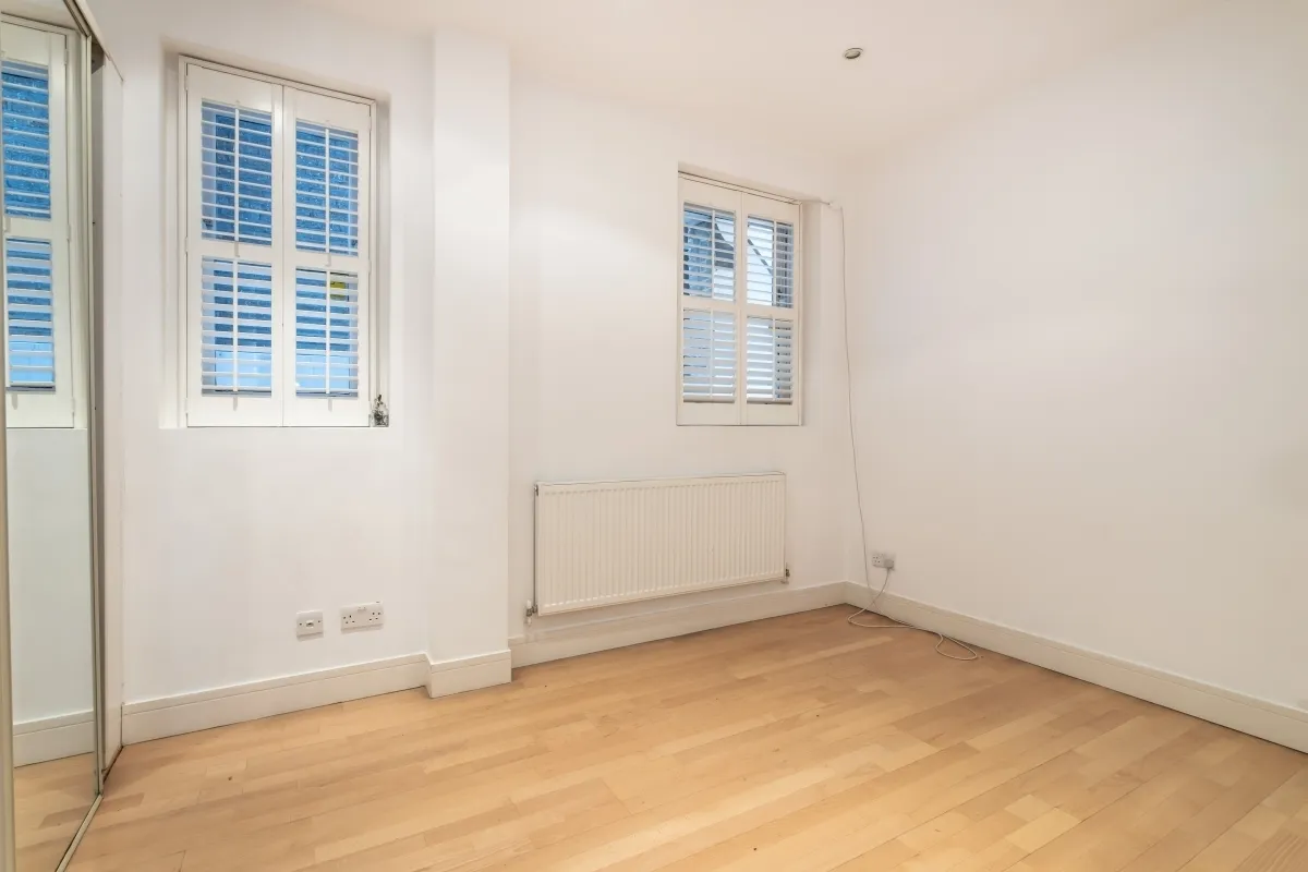 Greencroft Gardens, London, NW6, photo 3