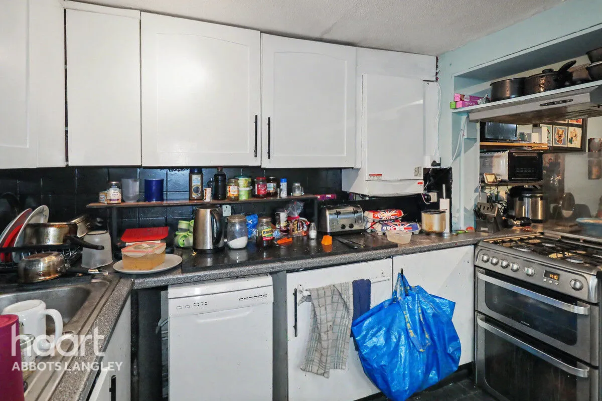 Chester Road, Watford, WD18, photo 5