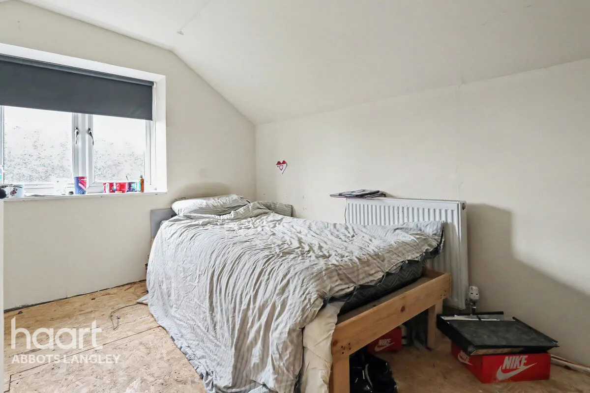 Chester Road, Watford, WD18, photo 9
