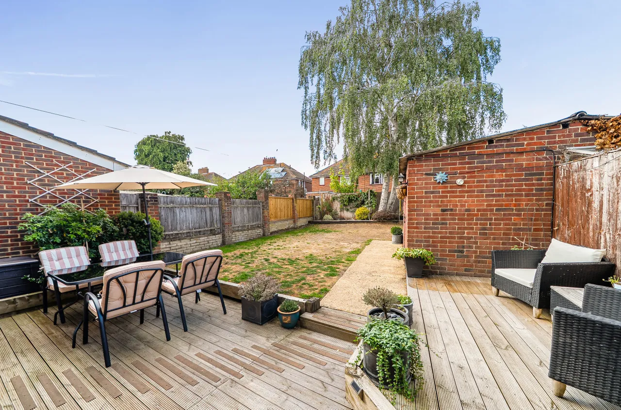 Calvert Close, Aldershot, Hampshire, GU12 4QX, photo 9