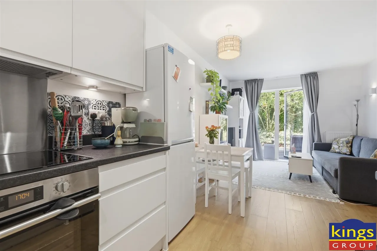 Gainsford Road, London, photo 6