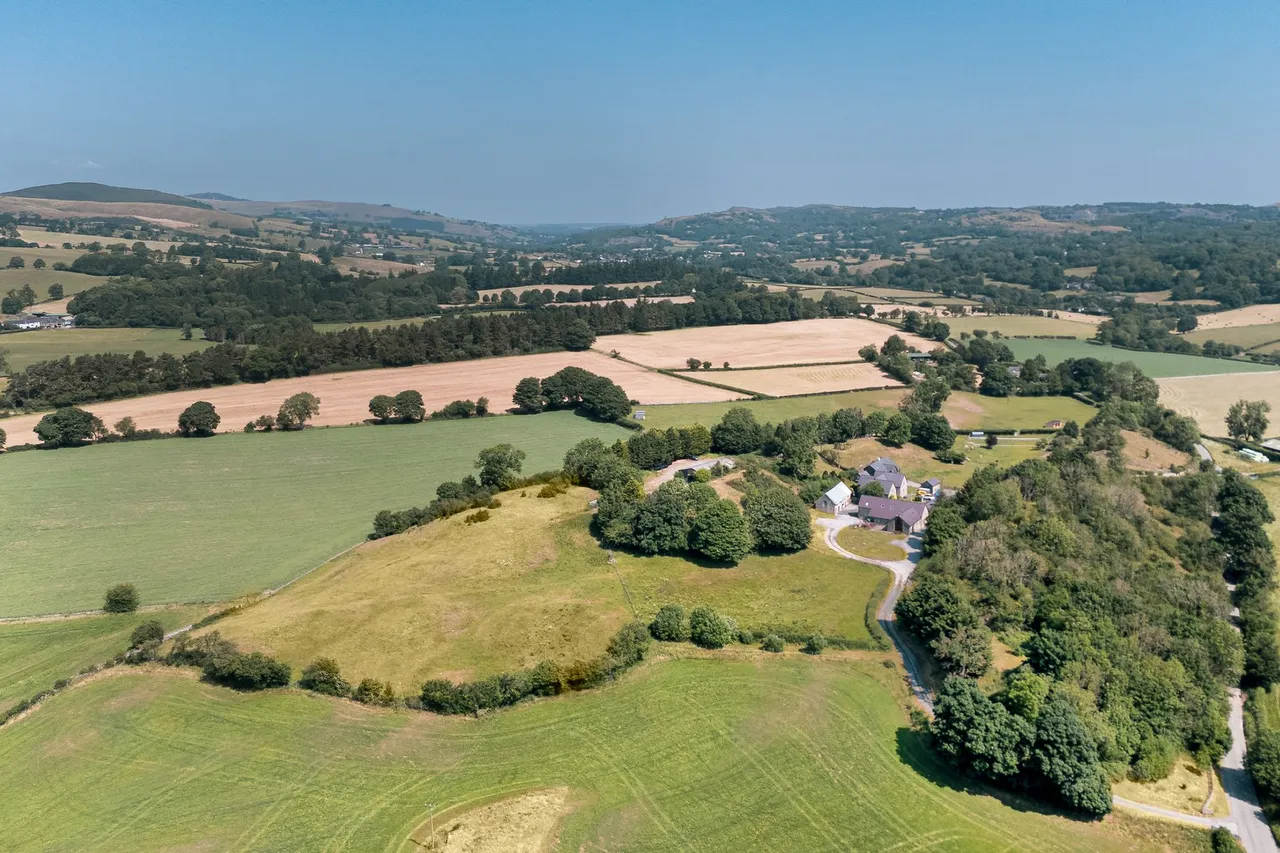 Llanarmon-Yn-Ial, Mold, photo 2