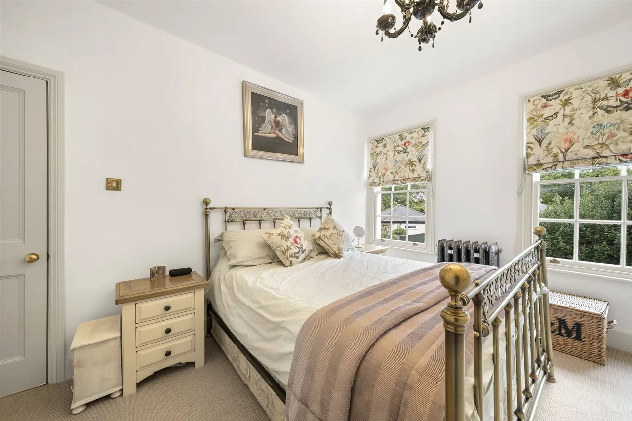 Shepperton Road, Laleham, TW18, photo 22