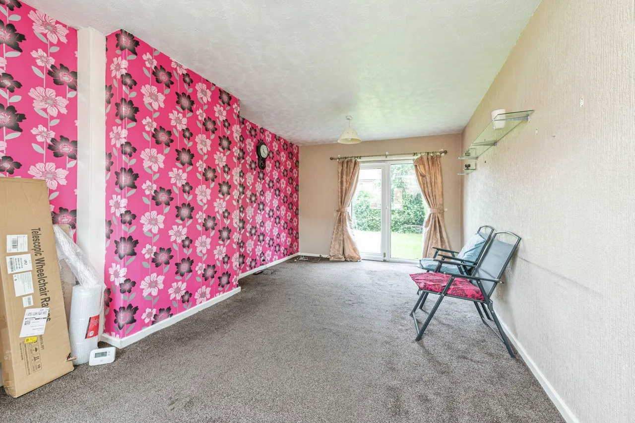Headlands Road, Ossett, photo 6