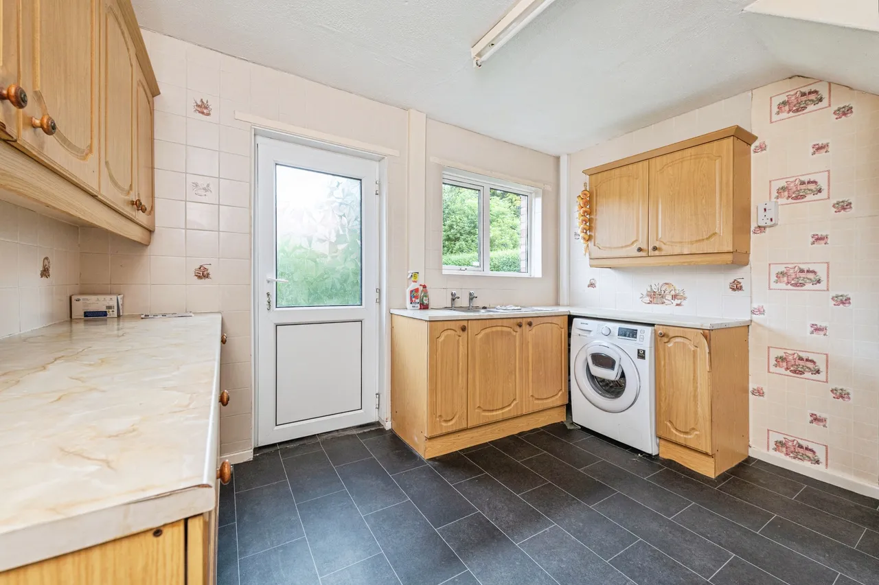 Headlands Road, Ossett, photo 3
