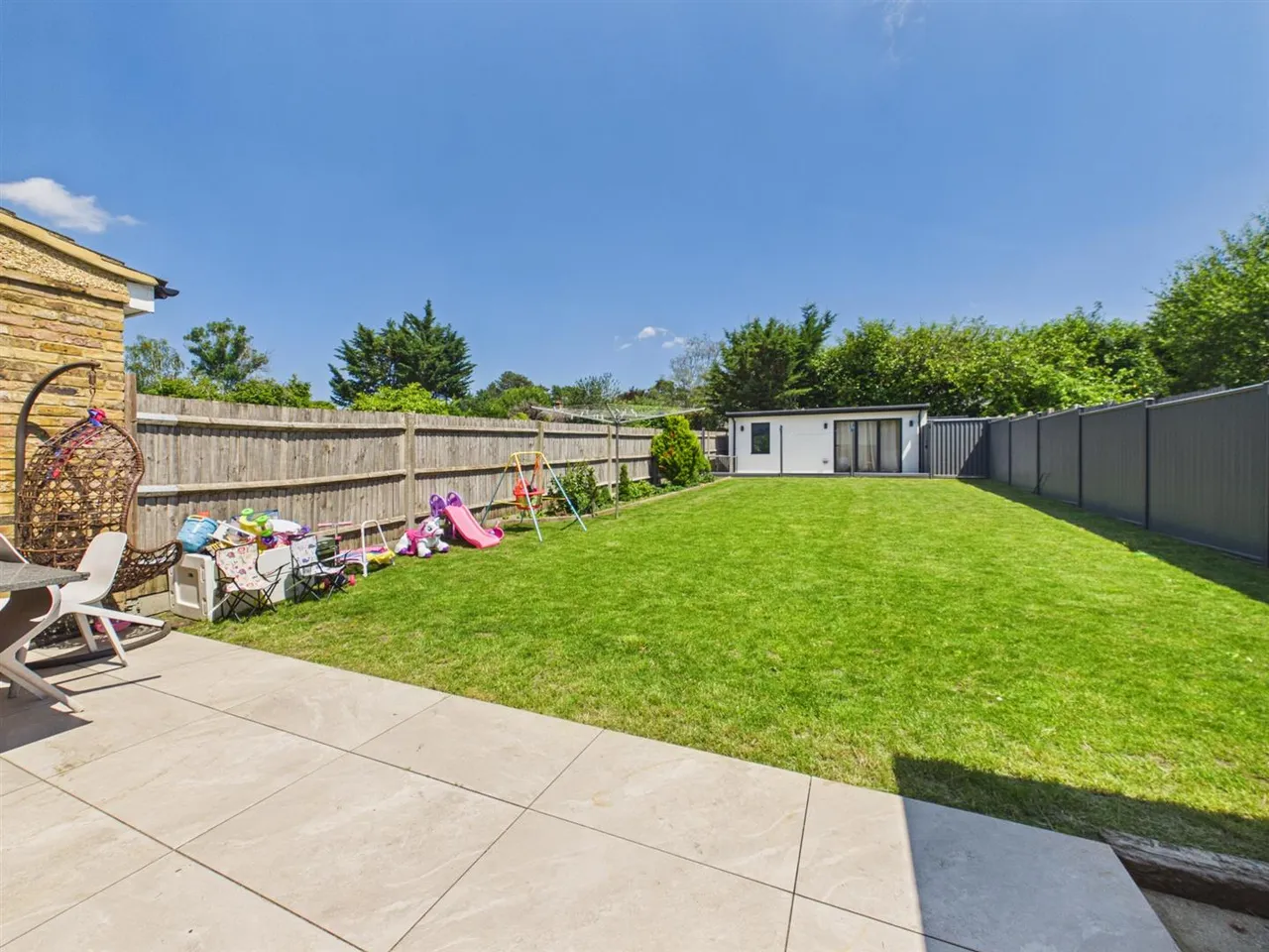 Truesdale Drive, Harefield, Uxbridge, Middlesex, UB9 6AY, photo 6