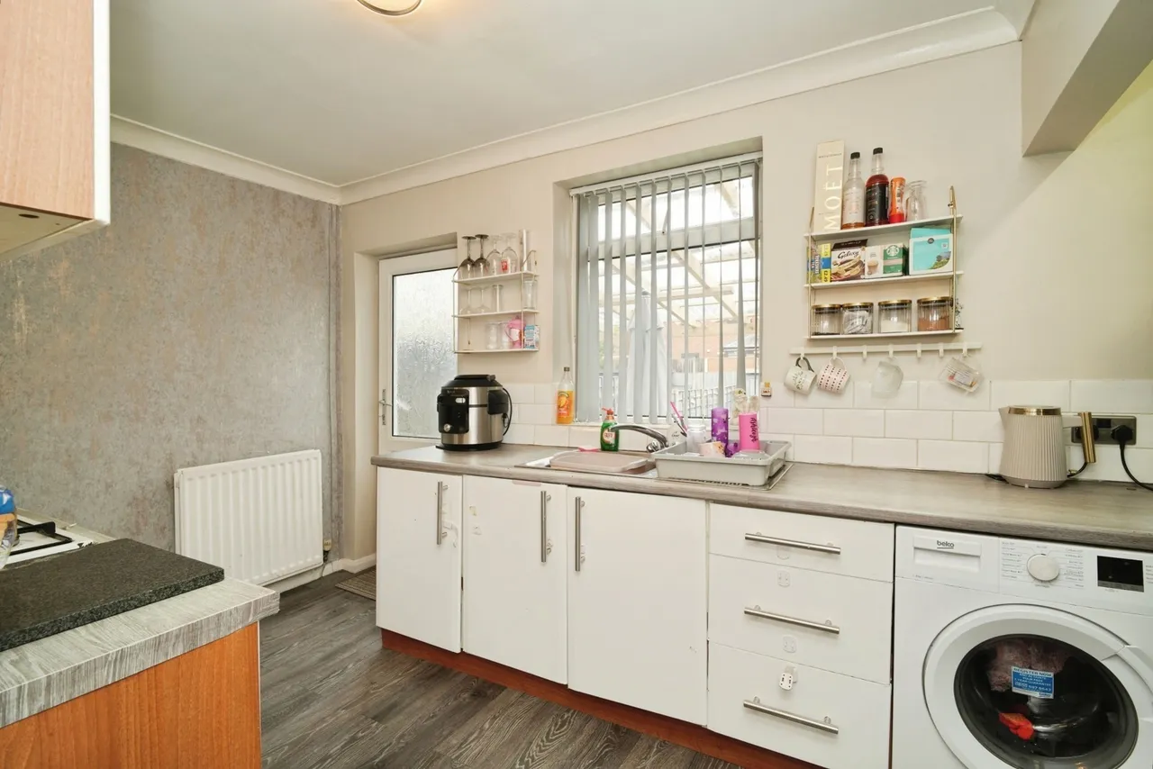 Noreen Avenue, Prestwich, Manchester, Greater Manchester, M25, photo 4