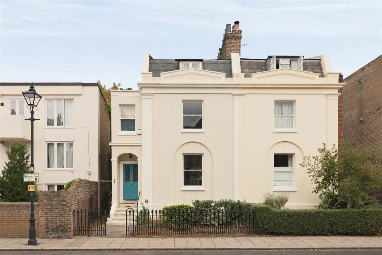 5 bed house for sale, Stockwell Park Road, London, SW9