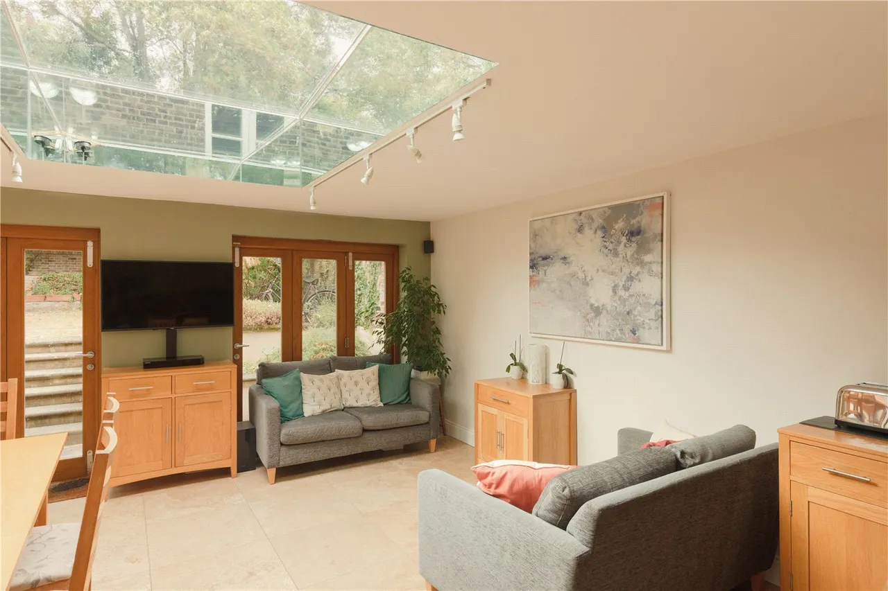 Stockwell Park Road, London, SW9, photo 17