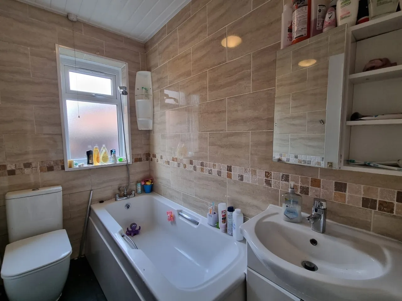Kings Road, Kings Heath, B14, photo 7
