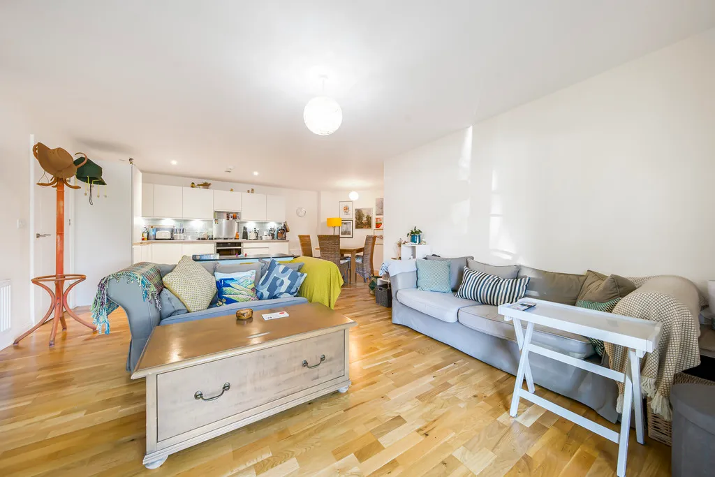 Hillingdon, UB10, photo 19