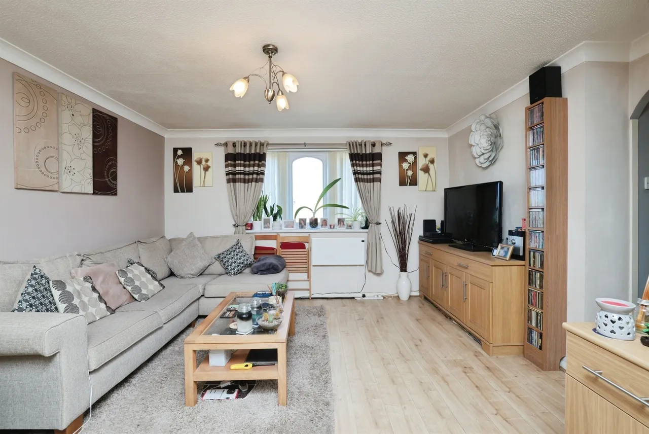 Sandown Road, Watford, WD24, photo 5