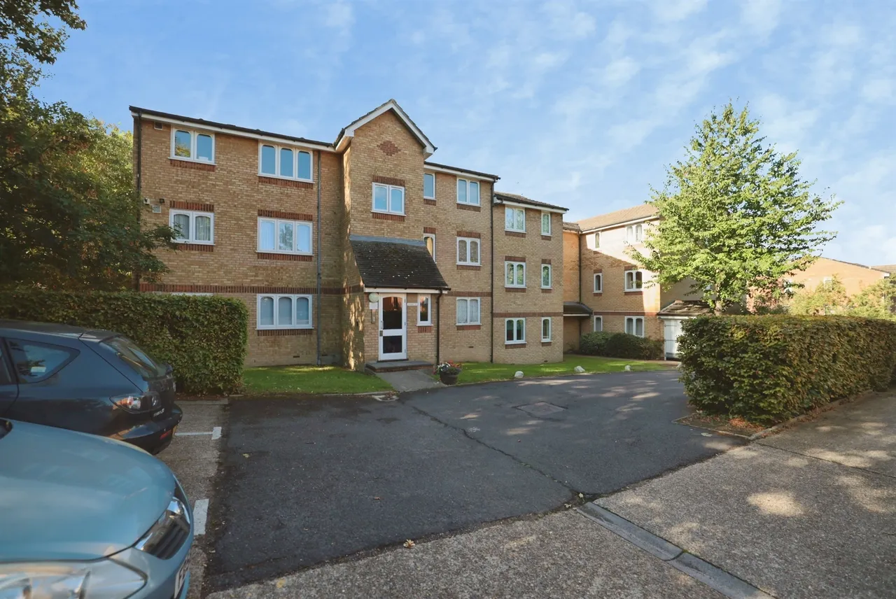 Sandown Road, Watford, WD24, photo 10