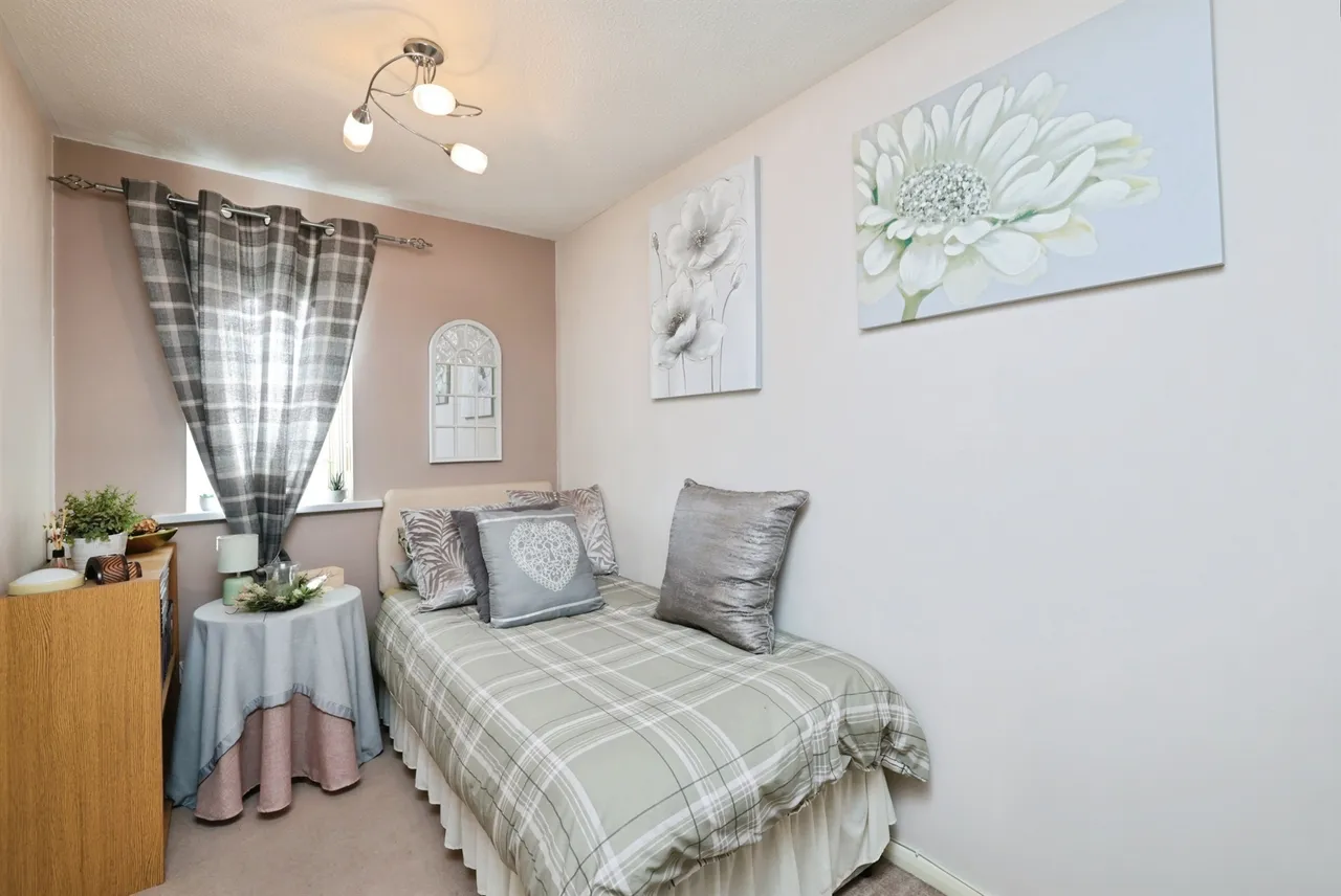Sandown Road, Watford, WD24, photo 9