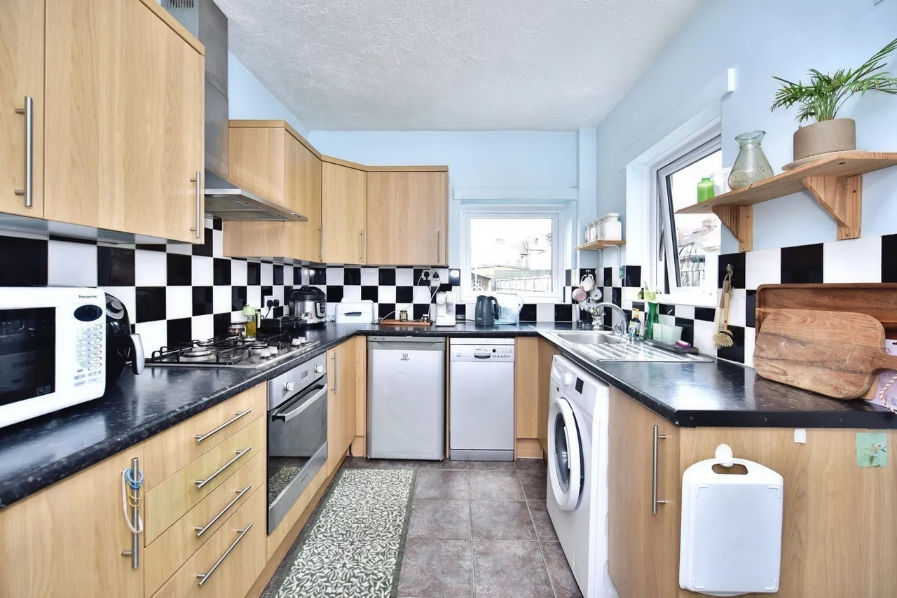 2 bed house for sale, Kingsley Road, Maidstone, ME15