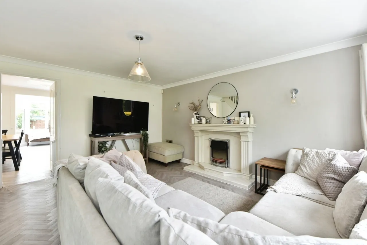Buxton Lane, Marple, Stockport, Greater Manchester, SK6, photo 2