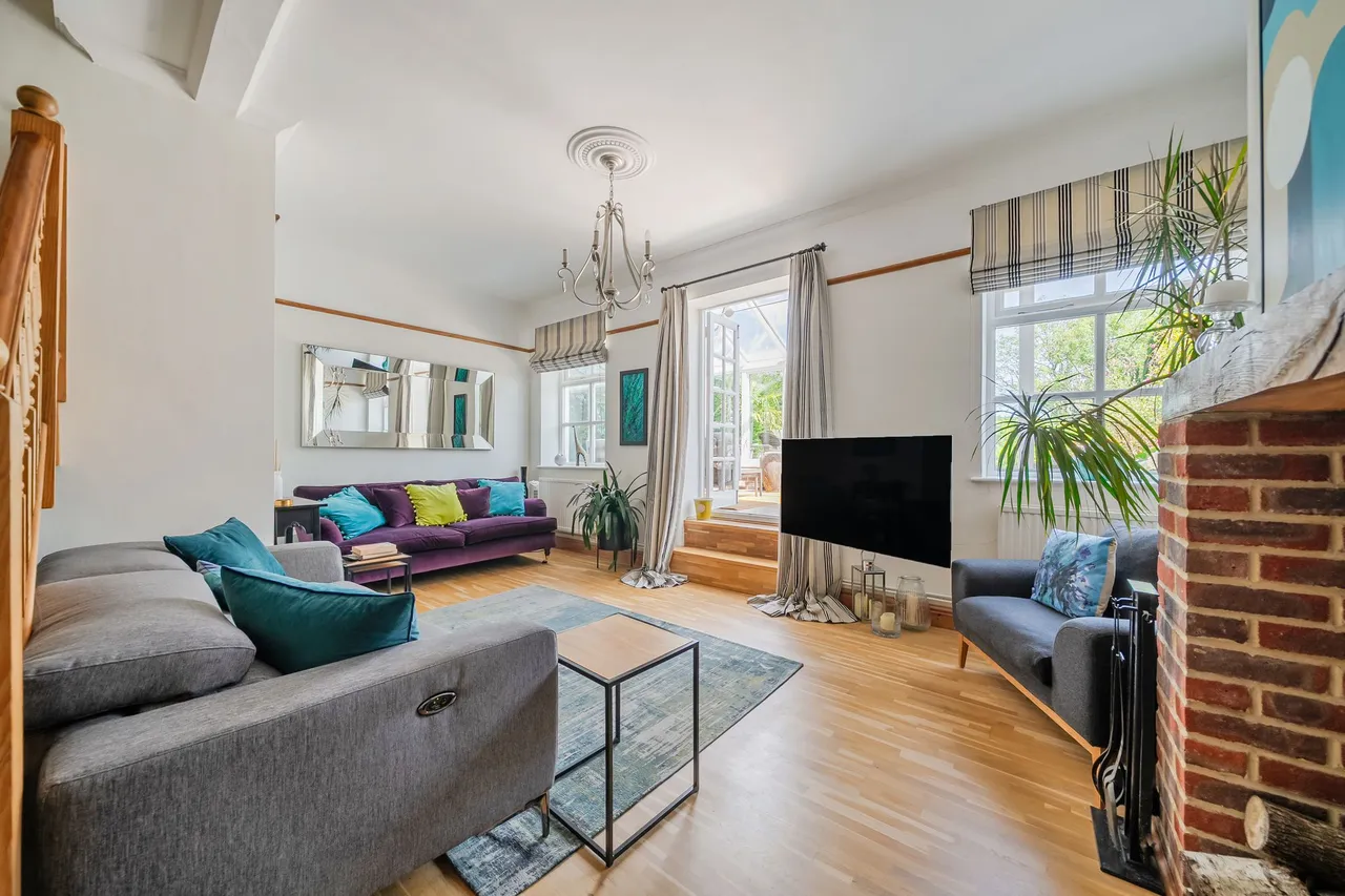 Verdley Place, Fernhurst, GU27, photo 4
