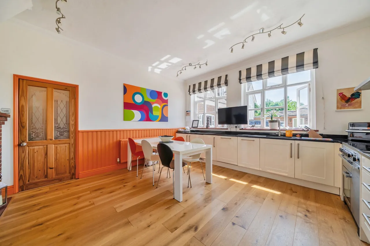 Verdley Place, Fernhurst, GU27, photo 3