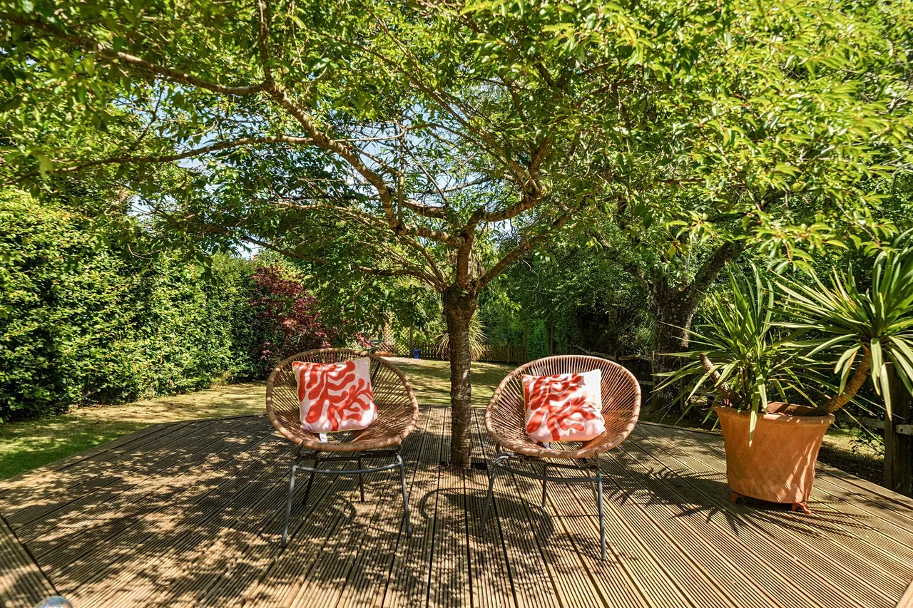 Verdley Place, Fernhurst, GU27, photo 24