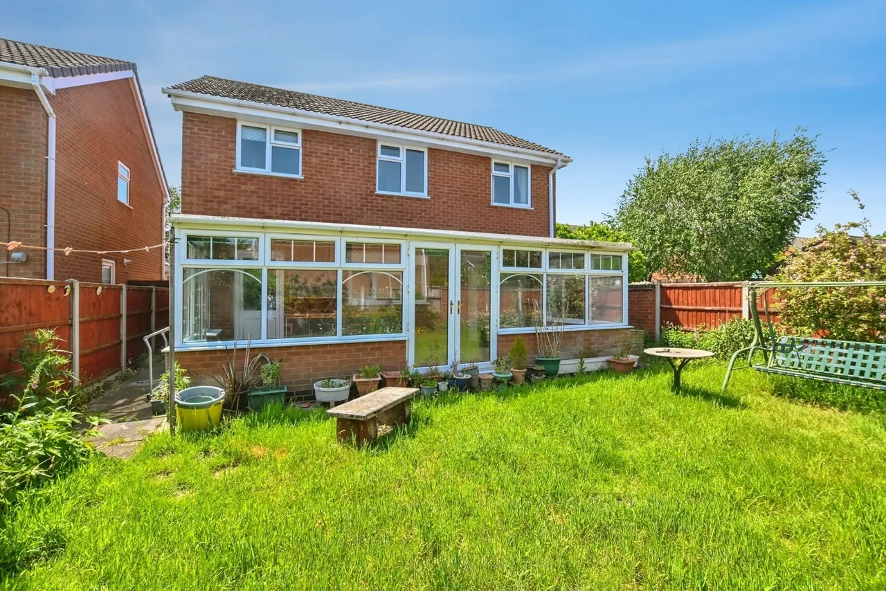 Russet Close, Lowdham, Nottingham, Nottinghamshire, NG14, photo 4