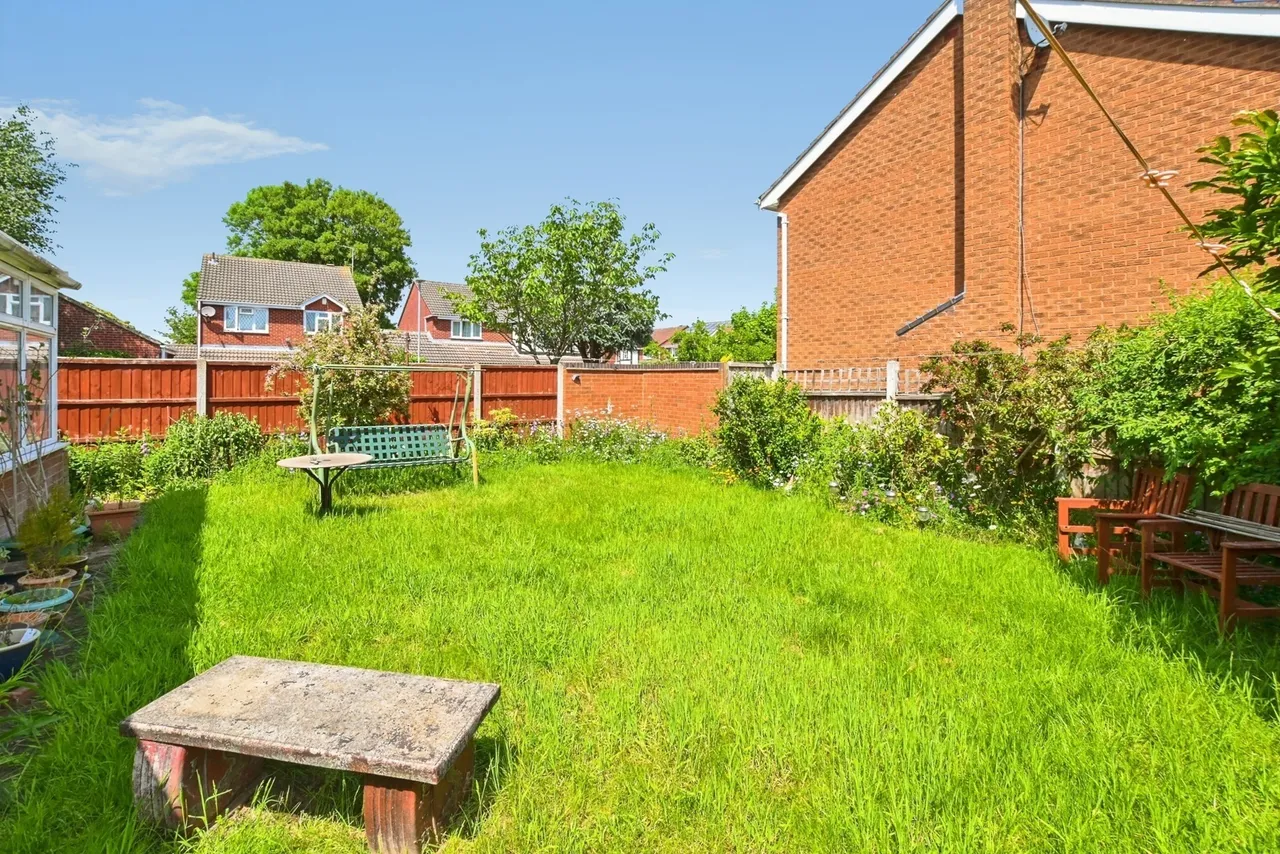 Russet Close, Lowdham, Nottingham, Nottinghamshire, NG14, photo 19