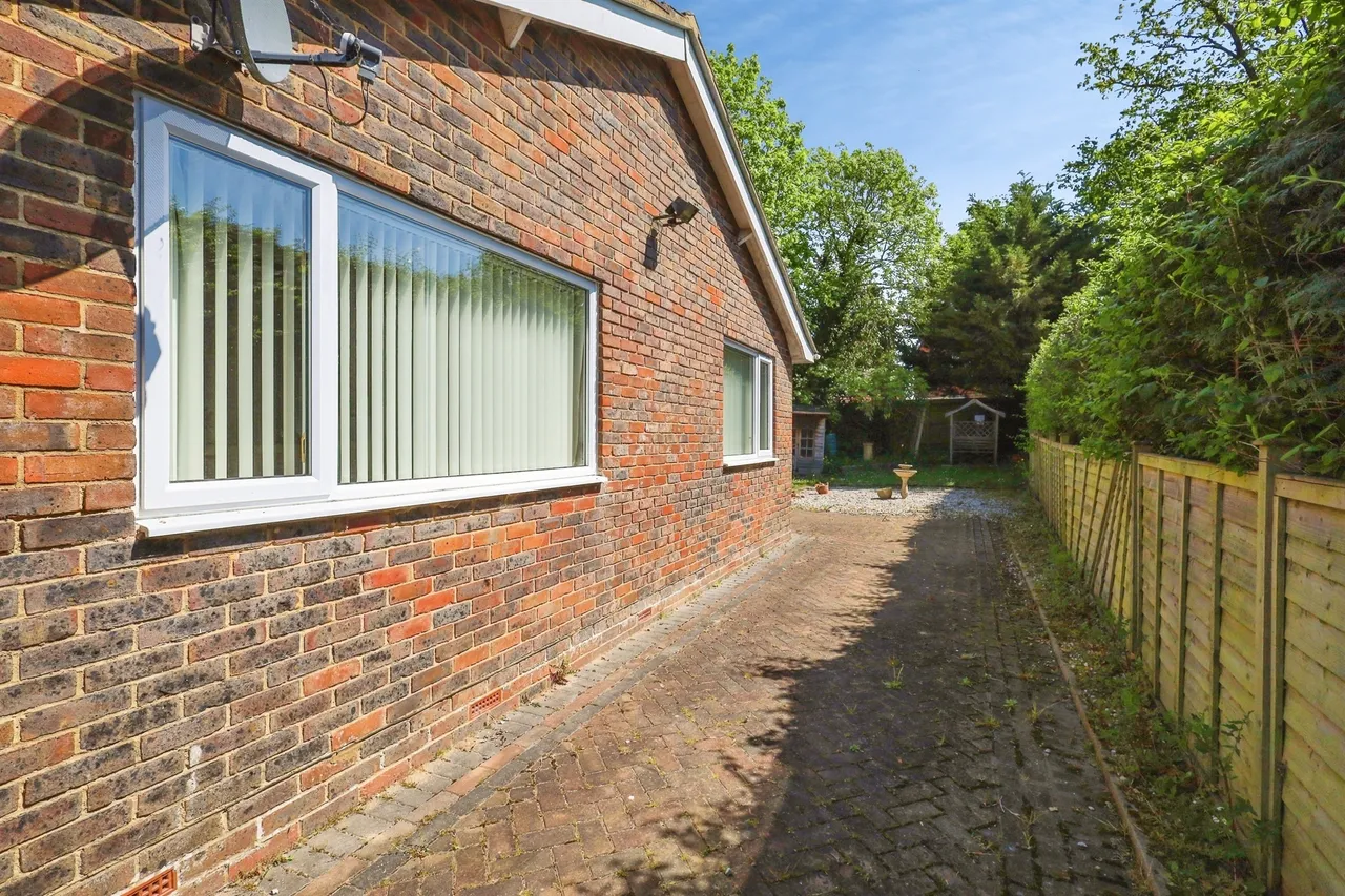Camberlot Road, Upper Dicker, BN27, photo 15