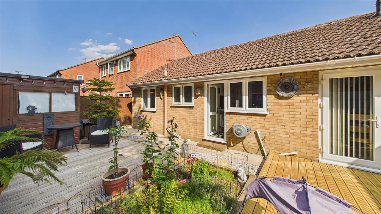 Tarrant, Werrington, photo 9